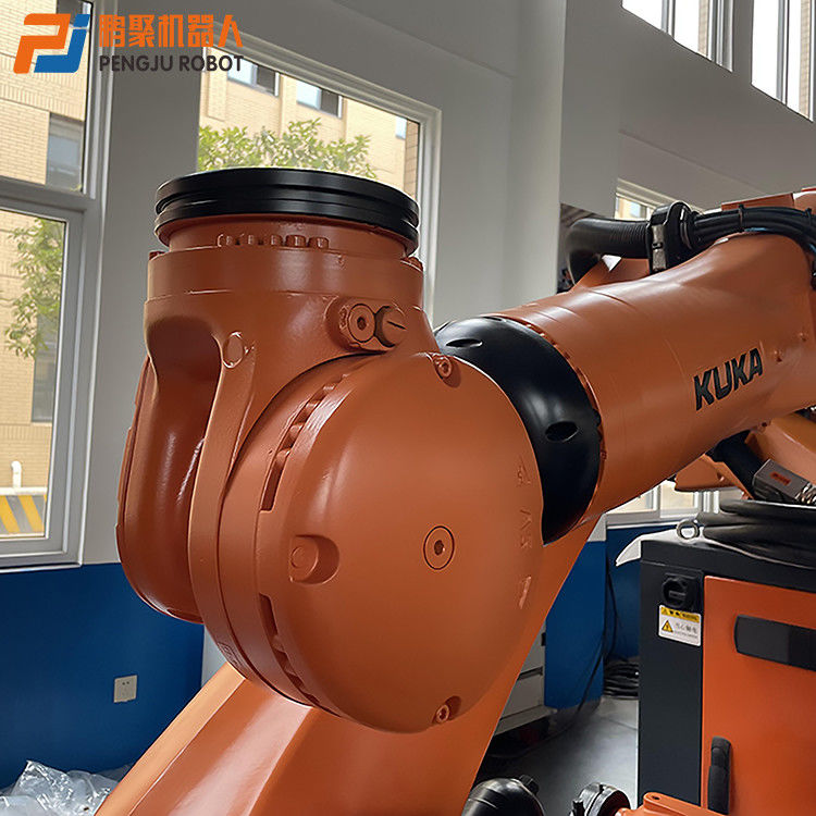 KUKA KR210 R2700 KRC4 Ζυθοποιία τόξου, Ζυθοποιία σημείων, Τύλιση με πιεστήρια, Παλετιστοποίηση, Φορτώσεις και εκφόρτωση εξαρτημάτων, Κόψιμο