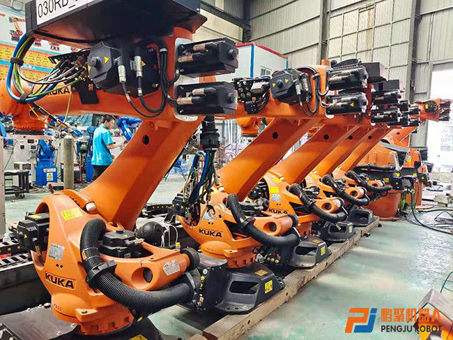 KUKA KR210 R2700 robot extra C4 ΝΕΟ και ΧΡΙΣΤΕΟ διαθέσιμο Σημαντική συγκόλληση, Προσέγγιση με πρέσα, Παλετιστοποίηση, φόρτωση και εκφόρτωση