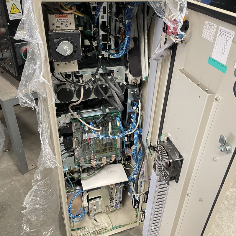 Αυτόματη συγκόλληση έξι ρομπότ χεριών Yaskawa ES165D δεύτερος μηχανή σφράγισης ρομπότ yaskawa ρομπότ άξονα