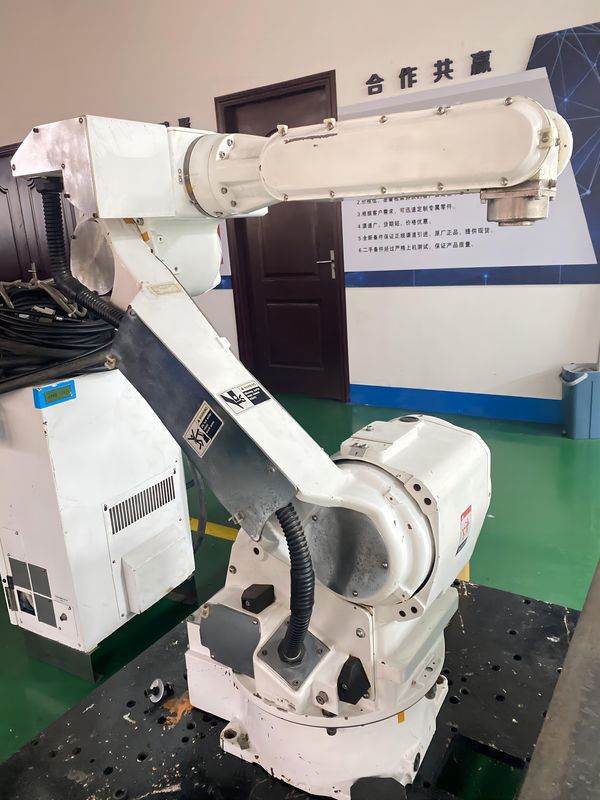 Χρησιμοποιούμενο ρομποτικό βραχίονα XRC 20kg Yaskawa CR20 Ρομπότ καθαρού δωματίου, ρομπότ χειρισμού υλικών, ρομπότ επιλογής και τοποθέτησης