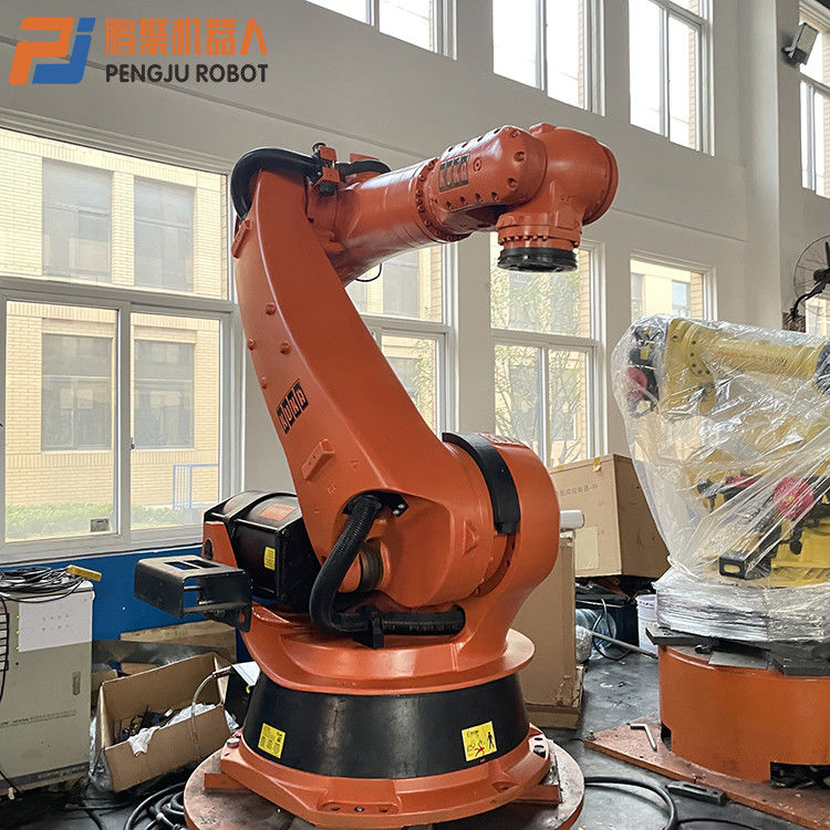 KUKA KR210-2 Σημείο συγκόλλησης, Τύλιση με πιεστή, Παλετιστοποίηση, φόρτωση και εκφόρτωση εξαρτημάτων, Επεξεργασία, χειρισμός εξαρτημάτων