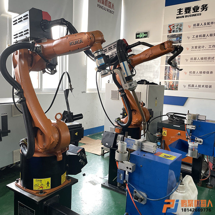 Kuka KR5R1400 έξι αυτόματο ρομπότ συγκόλλησης άξονα με την έκταση βραχιόνων 1400mm και το φορτίο 5kg