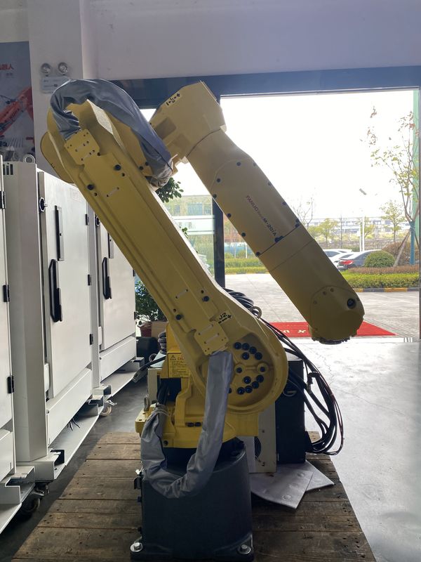 Fanuc 20iA ±0.07mm Επαναλαμβανόμενο ρομπότ συγκόλλησης τόξου 20KG ωφέλιμο φορτίο 1811 mm Περιοχή για επεξεργασία χειρισμού και μετρήσεων μερών
