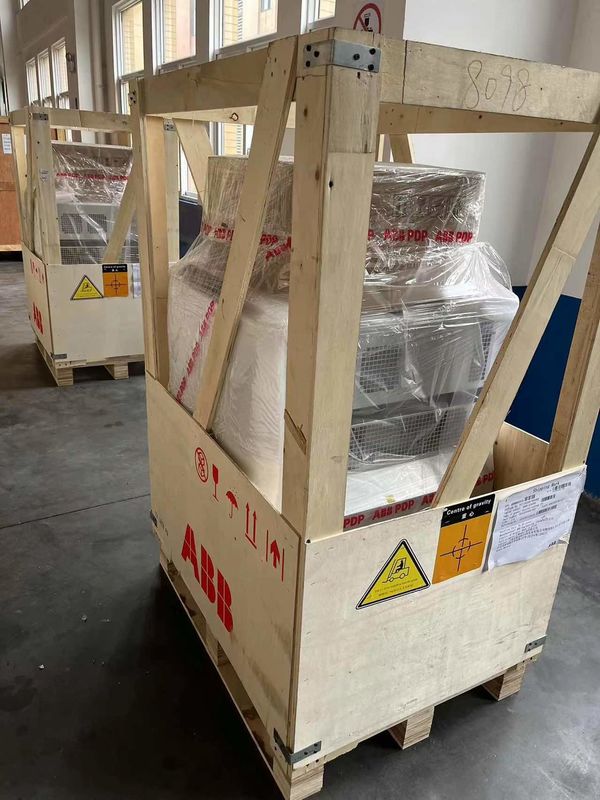 ΝΕΟ IRB 6700-150/3.20 150kg ωφέλιμο φορτίο με 3,20m εμβέλεια, έλξη τόξου, συναρμολόγηση, φόρτωση και εκφόρτωση των εξαρτημάτων, εκπαίδευση