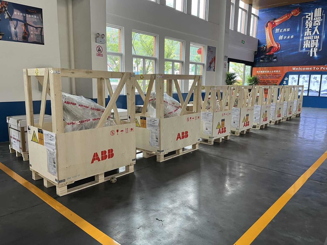 ΝΕΑ ABB IRB 1600 10/1.45, 10kg φορτίο, 1450mm, συγκόλληση τόξου, συναρμολόγηση, φόρτωση και εκφόρτωση εξαρτημάτων, εκπαίδευση
