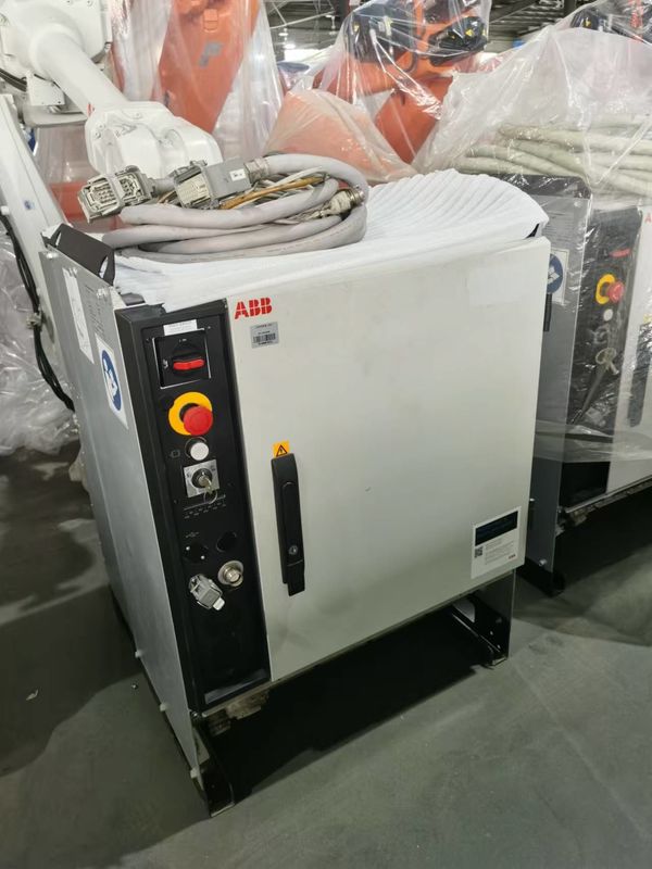 ABB IRB 4600-40/2.05 IP67 6-άξονας 40kg μέσο ωφέλιμο φορτίο ABB ρομπότ για εφαρμογές αποσβέσματος και επιλογής και τοποθέτησης μηχανών.