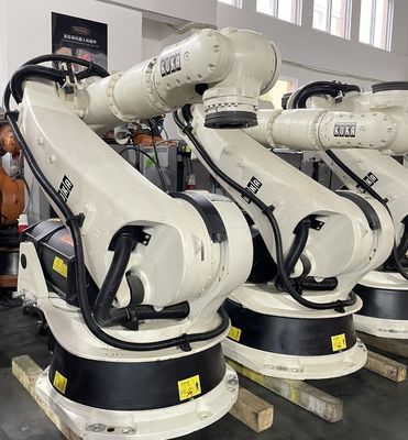 6 χρησιμοποιημένα άξονας ρομπότ Kuka kr150-2 ρομπότ συγκόλλησης του 2000 πολυσύνθετα βιομηχανικά