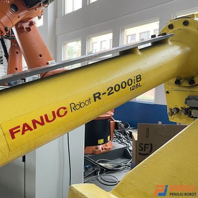 Σημείων από δεύτερο χέρι FANUC 2000iB 125L ρομπότ συγκόλλησης χρησιμοποιημένο FANUC