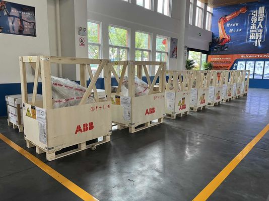 ΝΕΑ ABB IRB 2600 M2004 20/12 -1.65/1.85 20kg Ζυθοποιία τόξου, Τύλιση με πρέσα, φόρτωση και εκφόρτωση εξαρτημάτων, Επεξεργασία